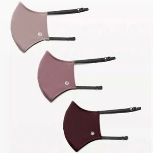 Lululemon Double Strap Face Mask (New in Box)